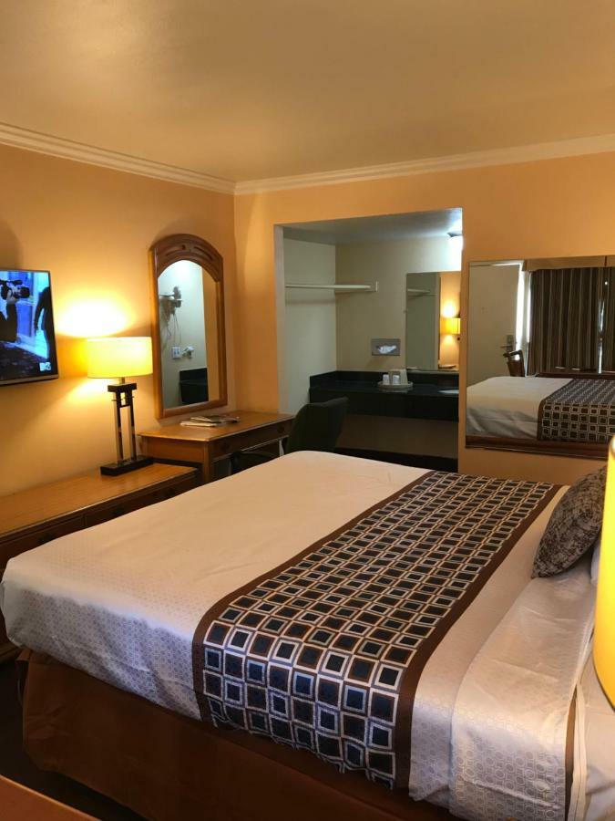 Sands Motel Риверсайд Экстерьер фото